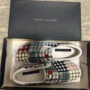 Tommy Hilfiger- Oaklyn Plaid Slip-on Shoes Embroidered Academy